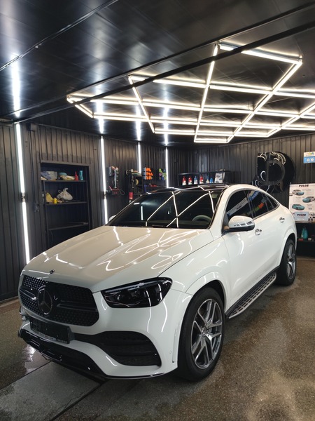 Elite Level II Sedan - Paint Correction (10-12 hours)
